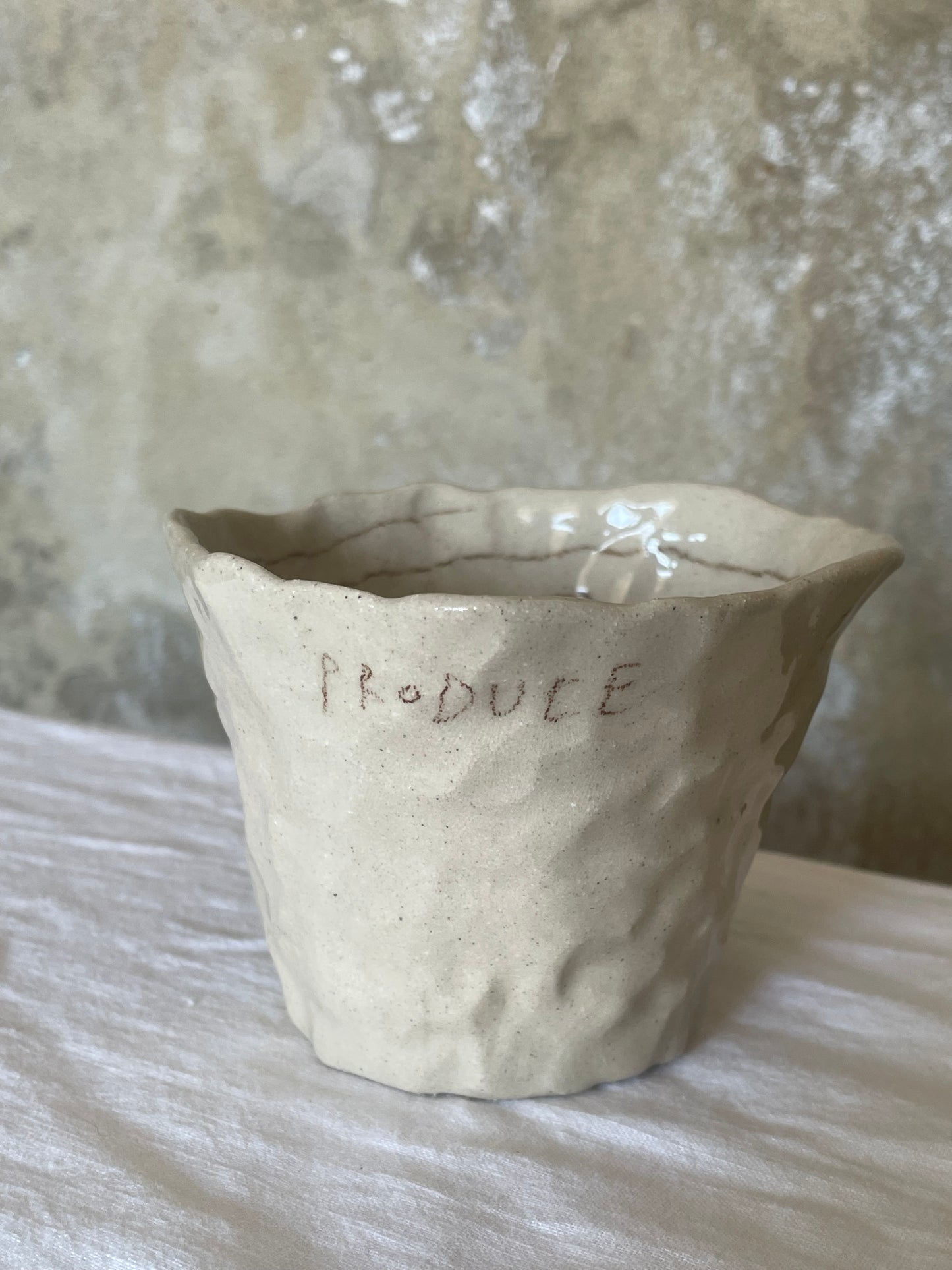 Ground, build, produce, give tea cup
