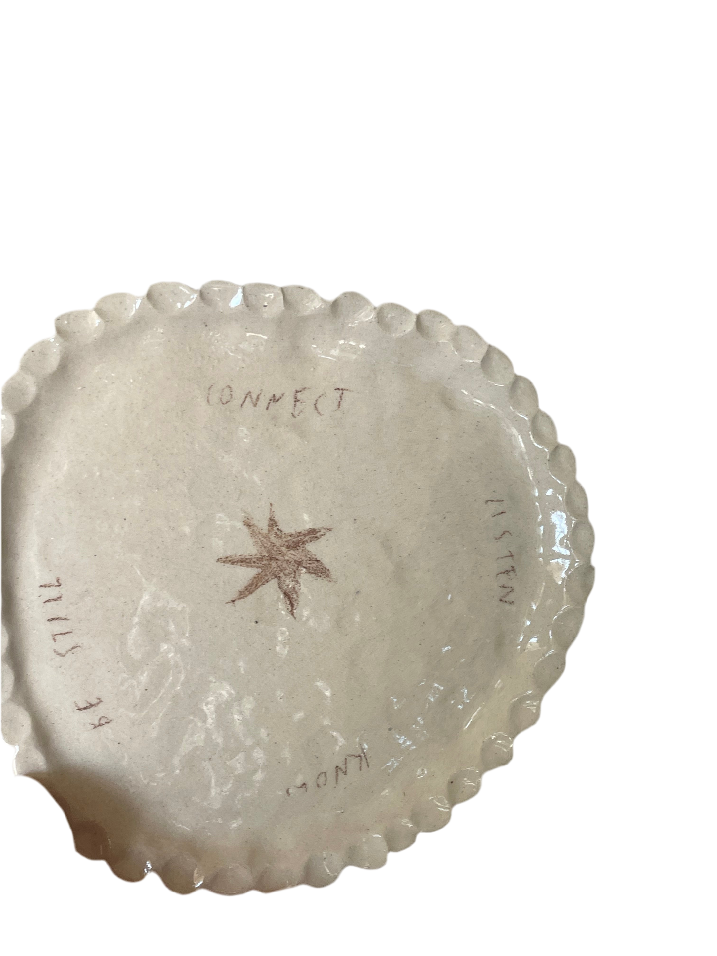 Connect, listen, know, be still frill plate