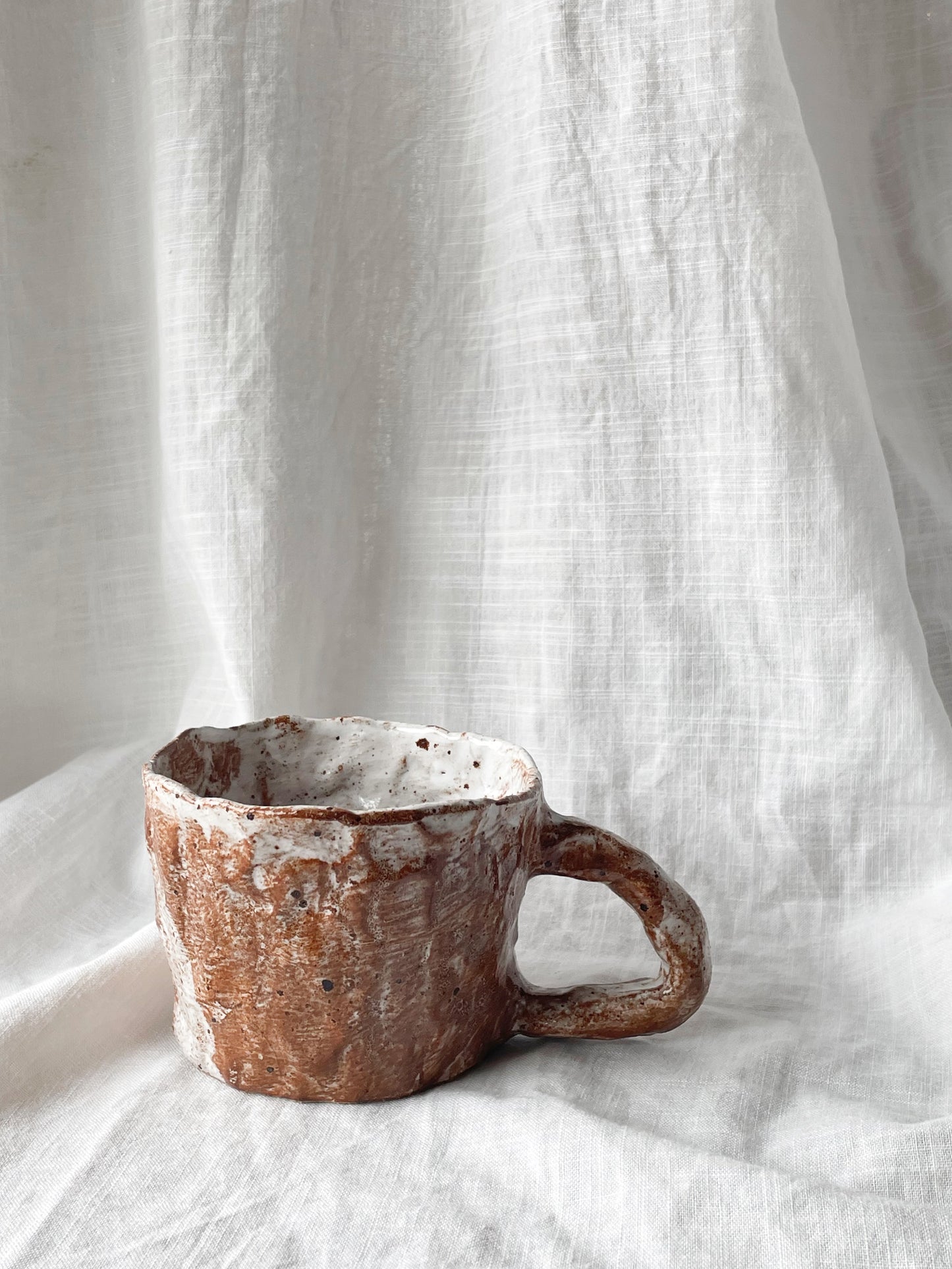 Wild clay pinched mug